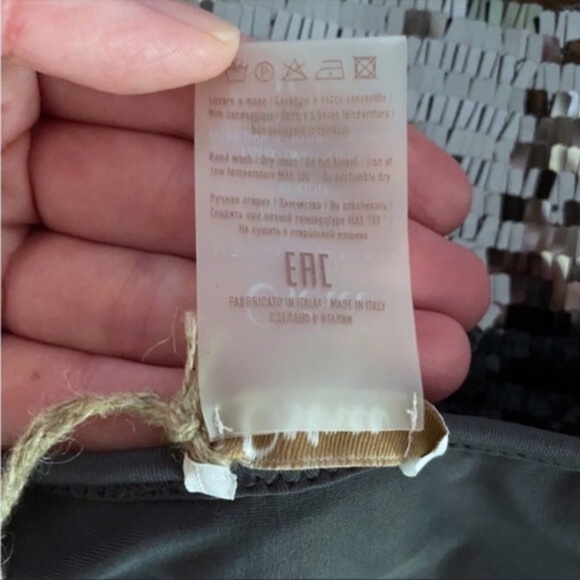 NEW Oseree Sequined Skirt Silver Medium-Large - Picture 16 of 16